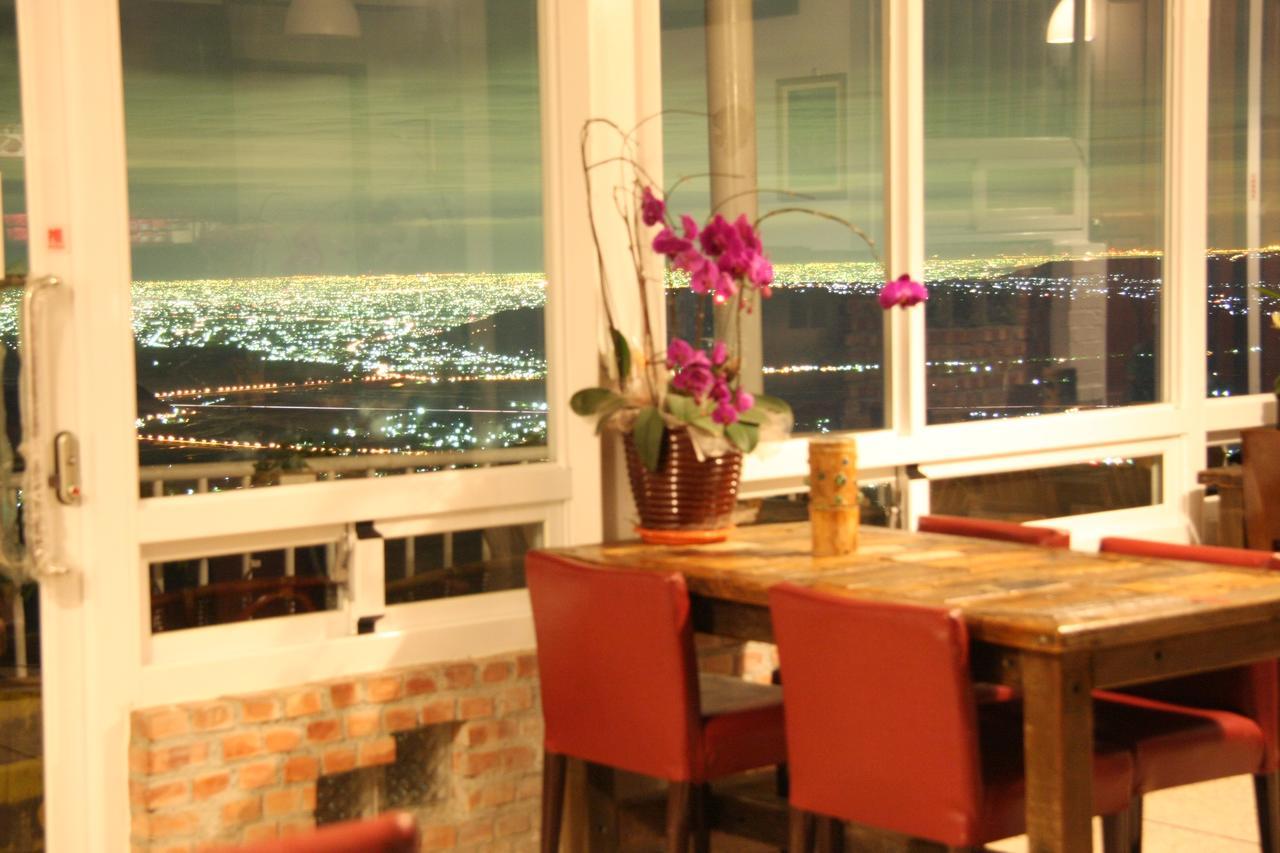 Sky lounge B&B Zhushan Exteriér fotografie