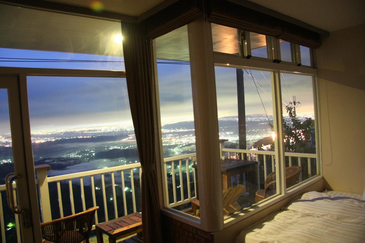 Sky lounge B&B Zhushan Exteriér fotografie