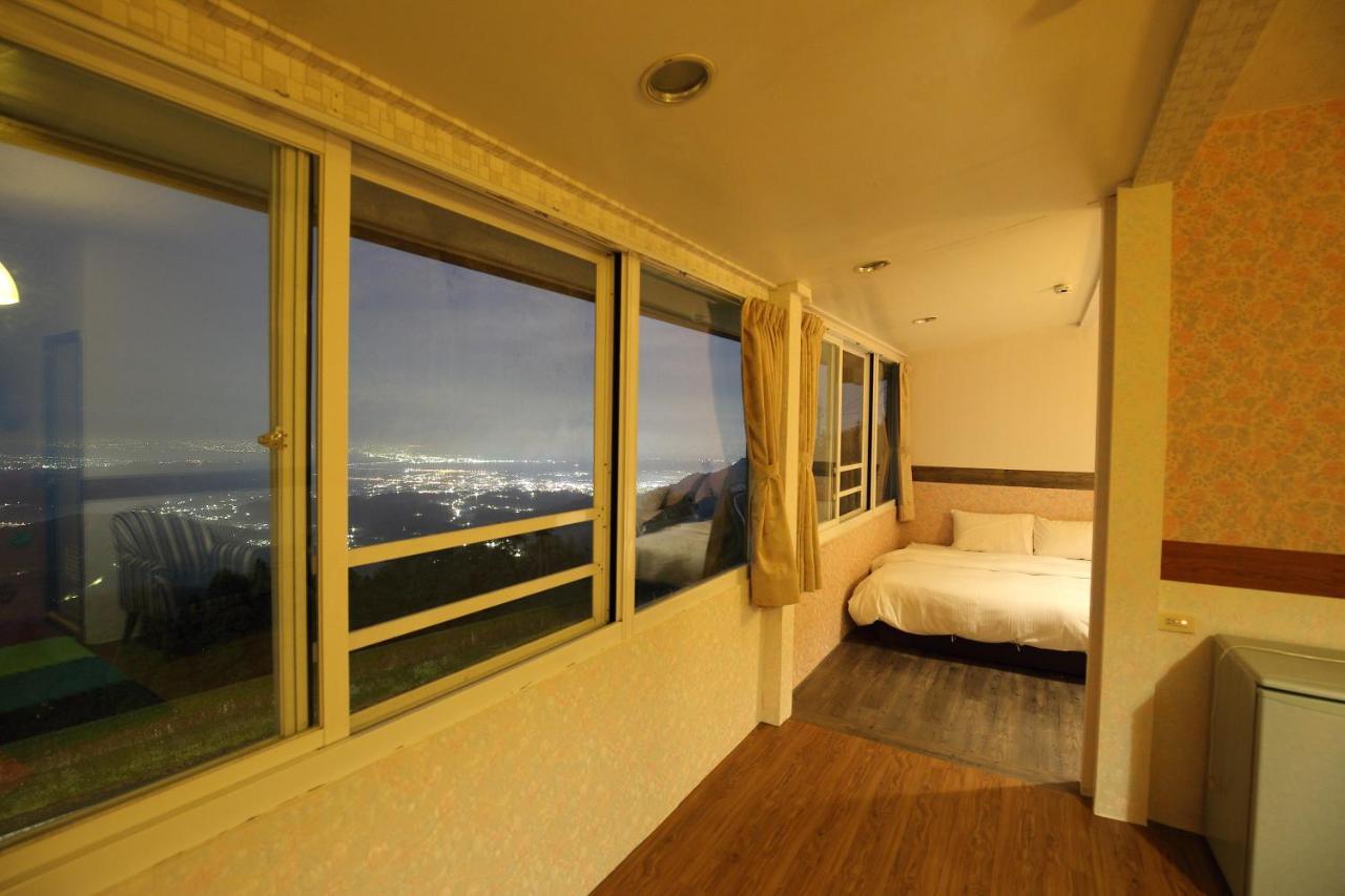 Sky lounge B&B Zhushan Exteriér fotografie